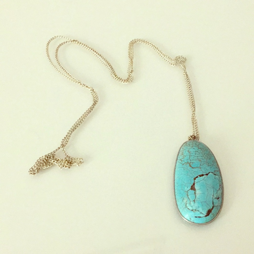 Beautiful Turquoise Tear-drop Pendent
